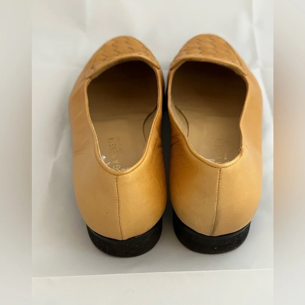 Bottega Veneta Tan Leather Loafers | Women’s | 39 - Picture 3 of 10
